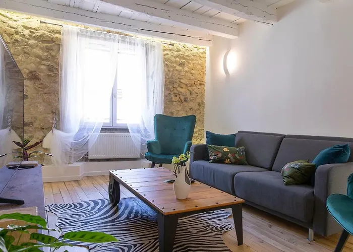 Le Sainte Claire * Annecy