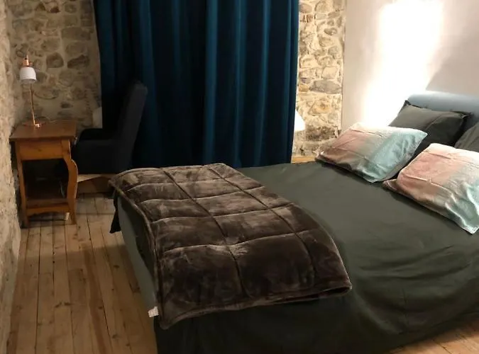 Le Sainte Claire * Annecy